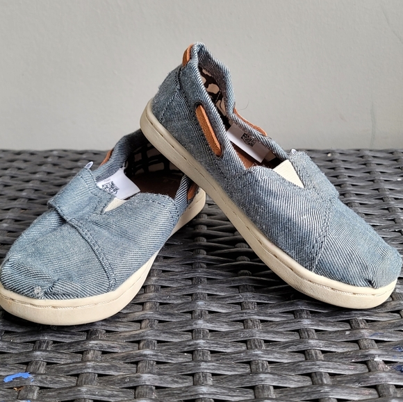 Toms Deck Shoes Blue Denim Nautical Boat Loafer Moccasins Size 8 - Picture 6 of 8